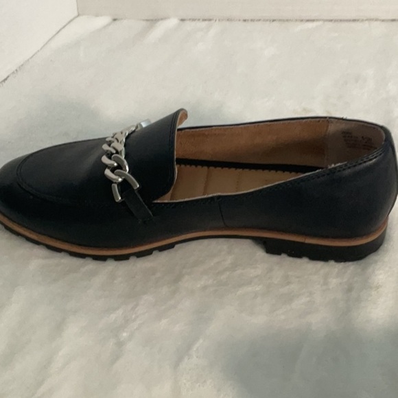 Kelly & Katie Black and Silver Chain Detail Flats - Picture 7 of 8